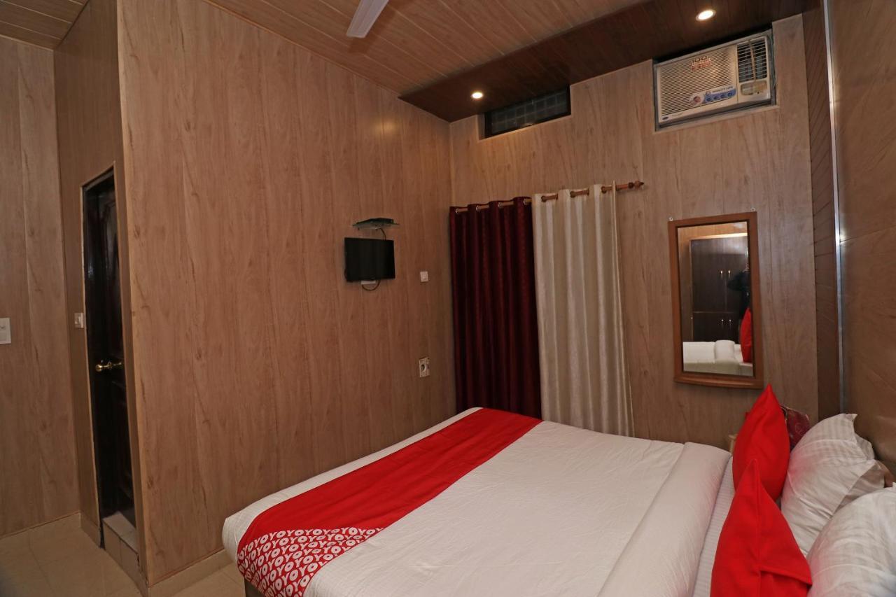 Oyo 27750 Bhagwati Residency Mirzāpur Exterior foto