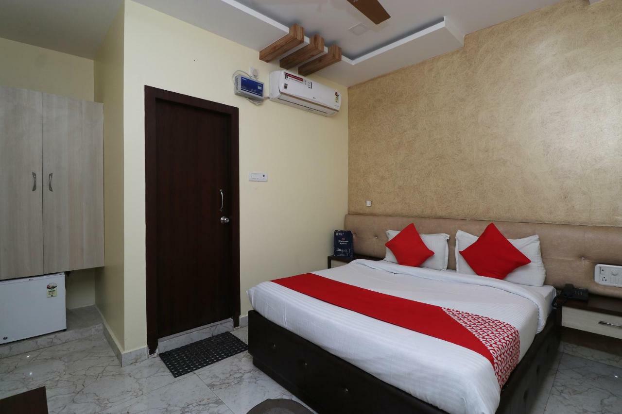 Oyo 27750 Bhagwati Residency Mirzāpur Exterior foto