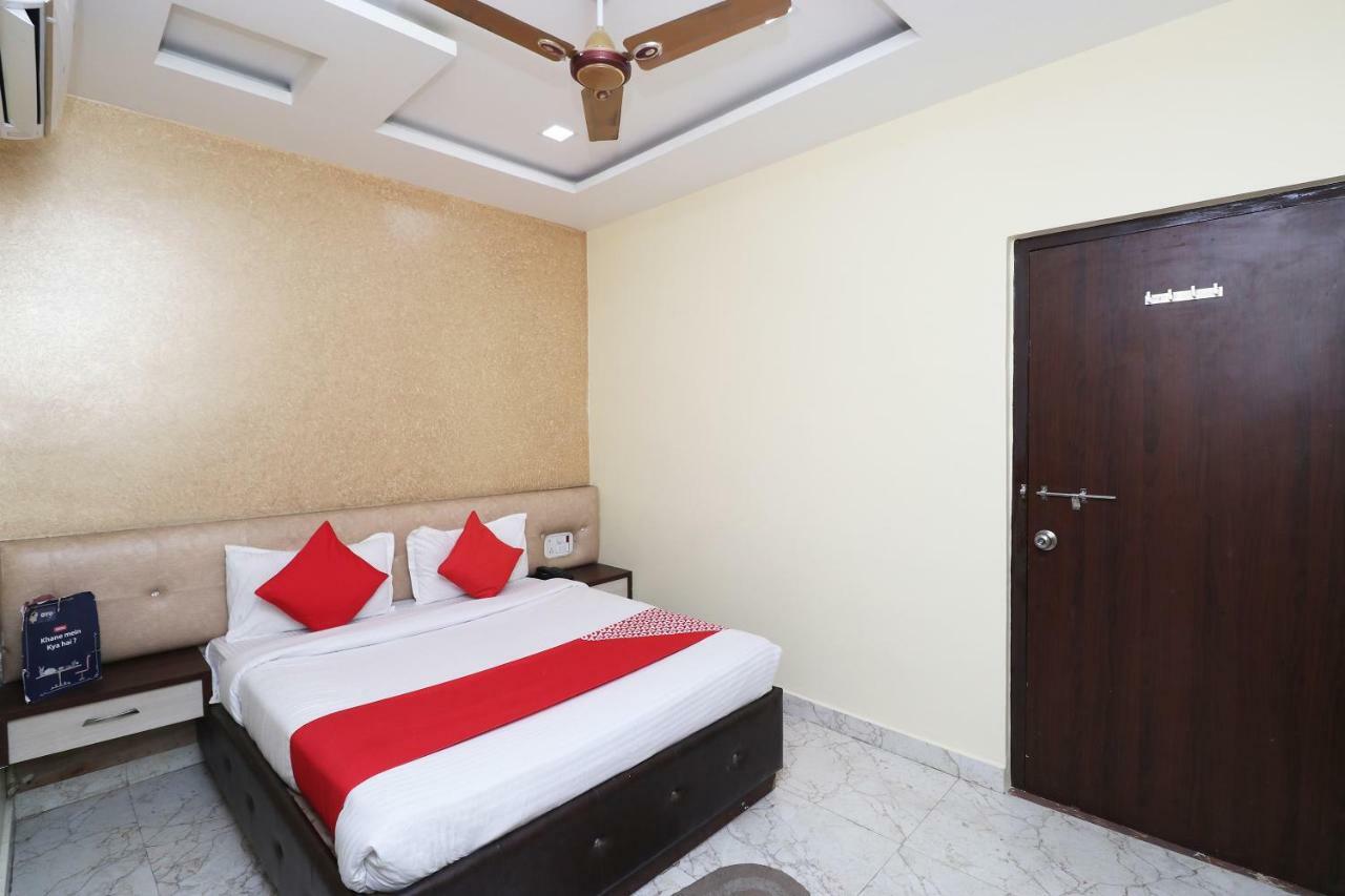 Oyo 27750 Bhagwati Residency Mirzāpur Exterior foto